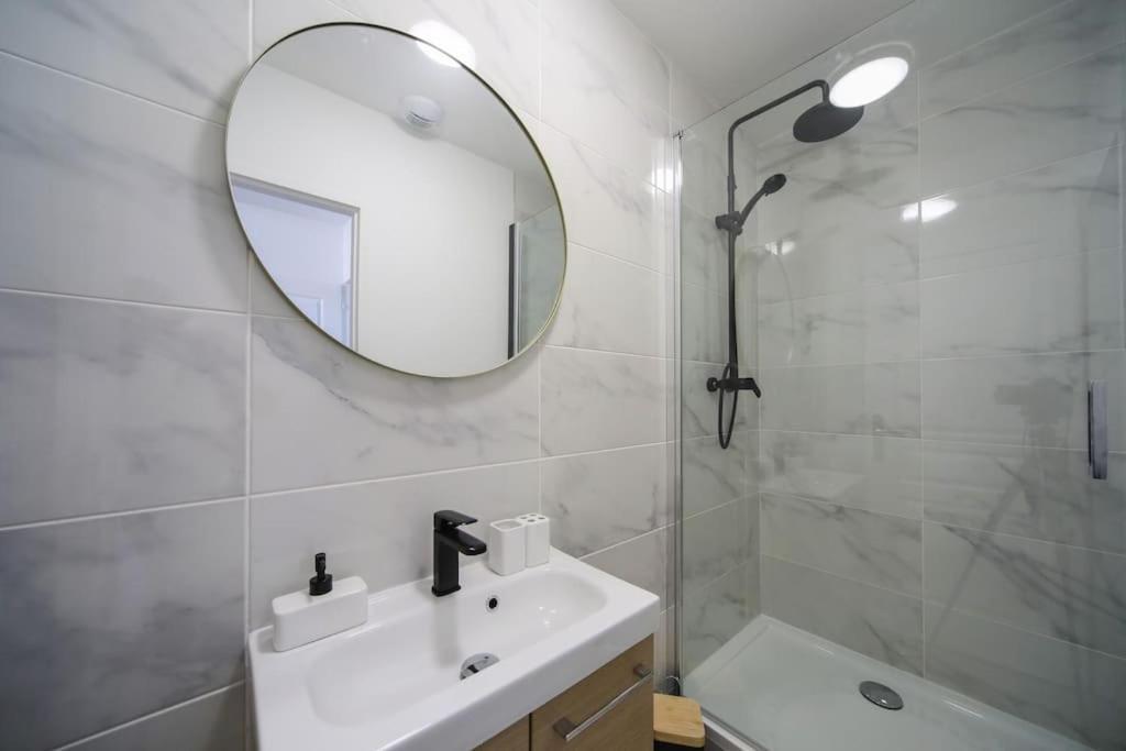 F2 Cosy - Entree Du Havre - 4 Personnes Apartamento Le Havre Exterior foto